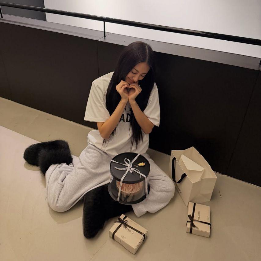 MEOVV (미야오) 가원11