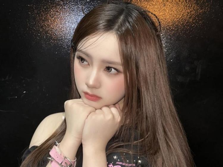 UNIS (유니스) 엘리시아7