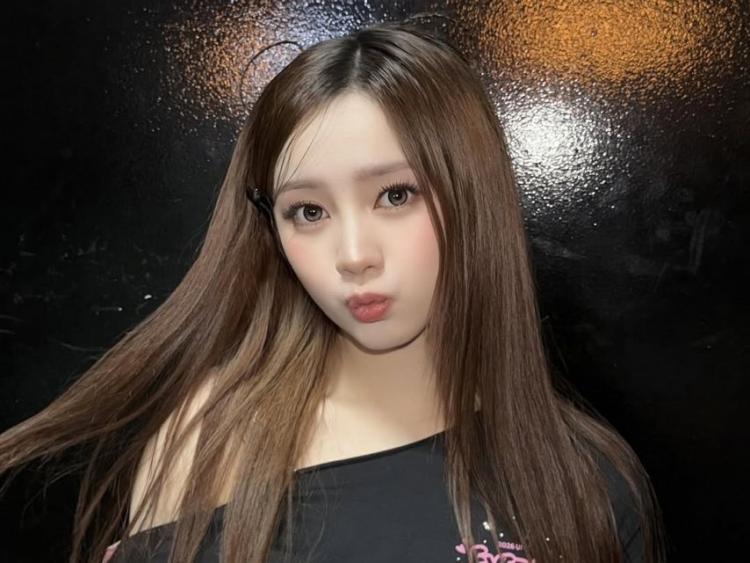 UNIS (유니스) 엘리시아9