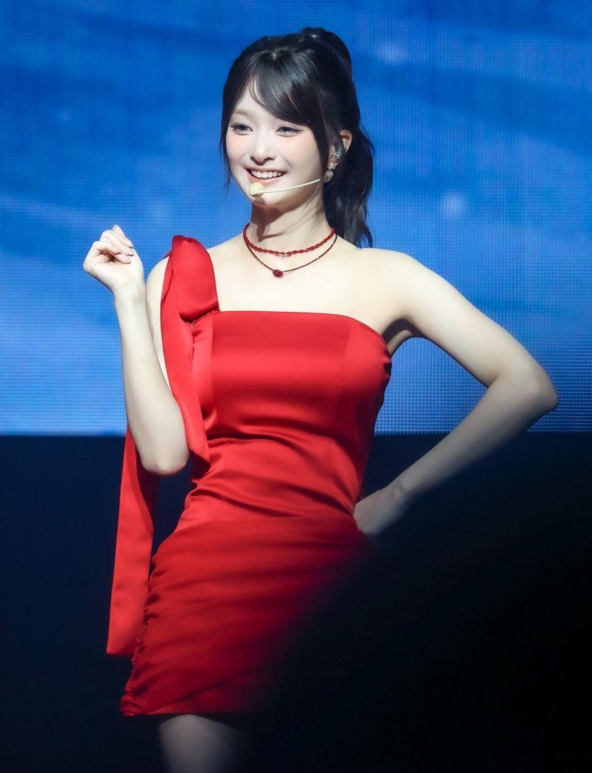 프로미스나인 (fromis_9) 이나경4