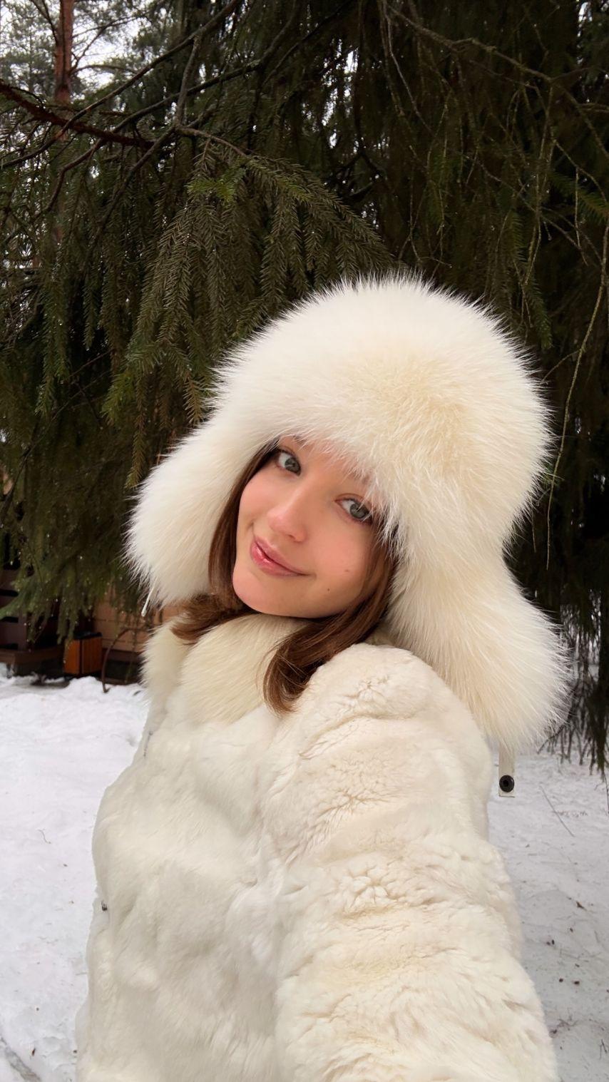 안젤리나 다닐로바1