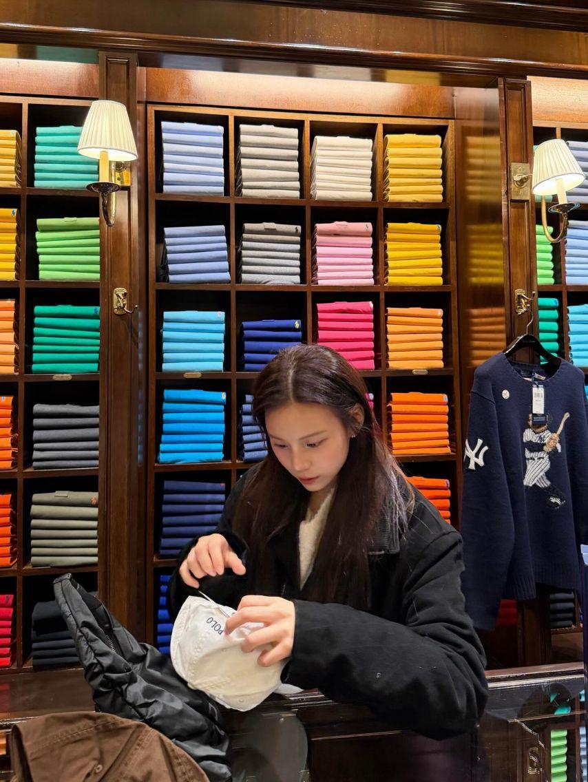 엄지 VIVIZ비비지 인별6