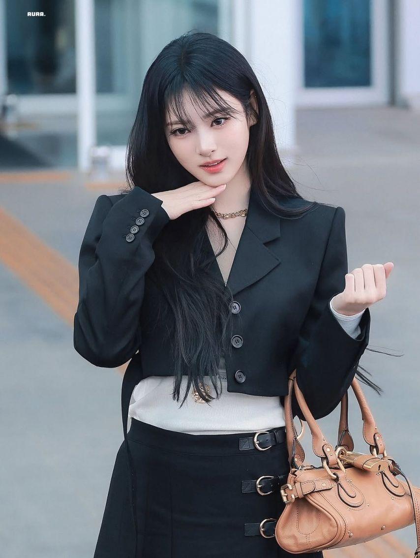 MEOVV (미야오) 안나10