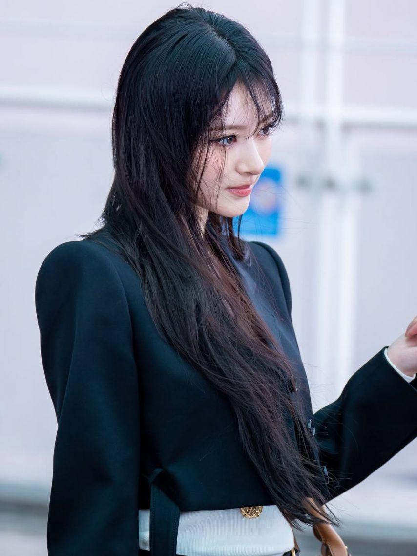 MEOVV (미야오) 안나18