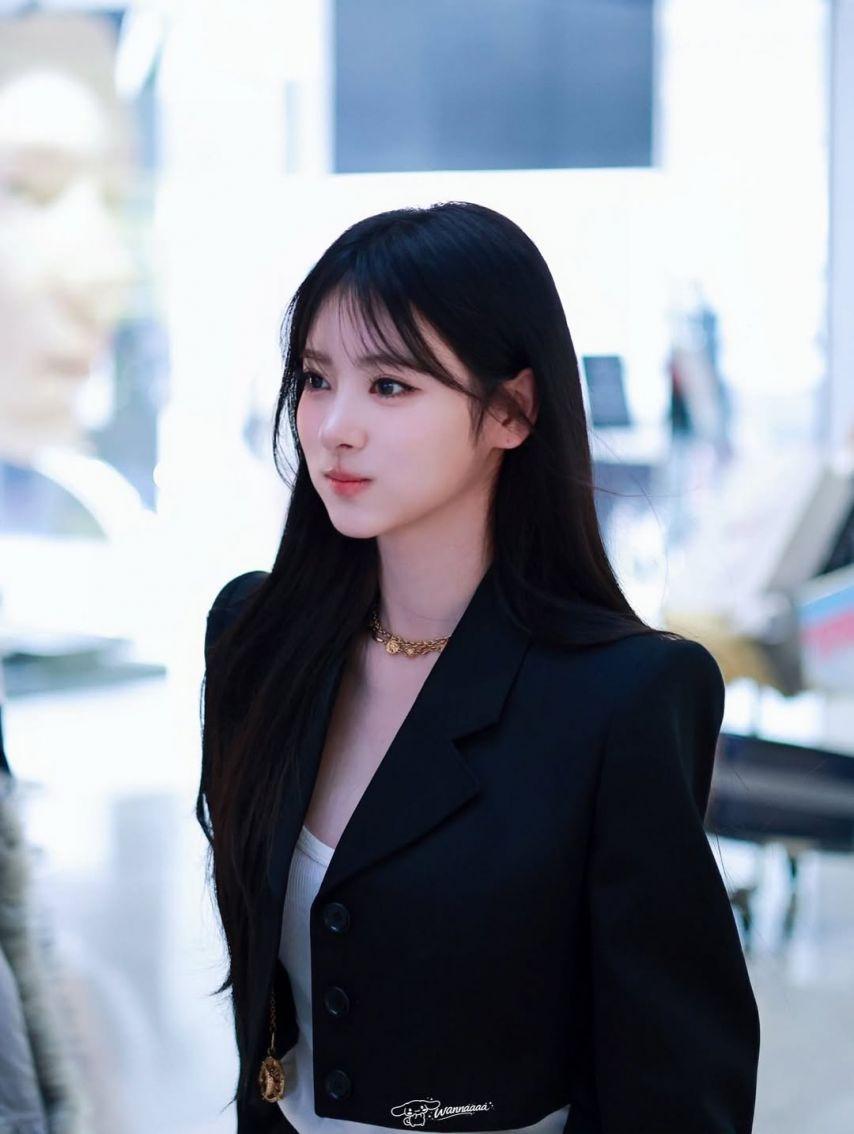 MEOVV (미야오) 안나21