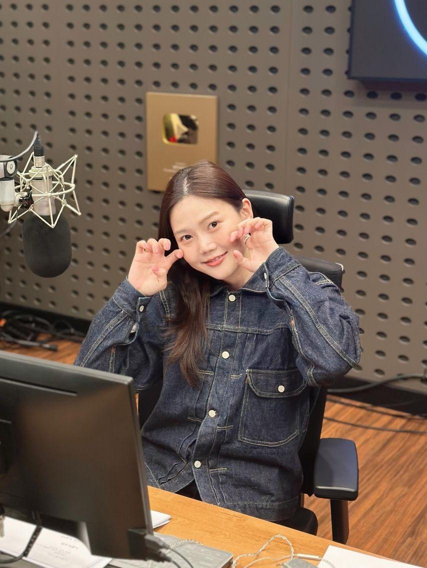 승희 오마이걸 릴스 등/ 효정 볼륨을높여요1