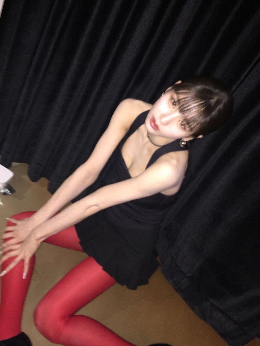 희진 ARTMS아르테미스 인별11