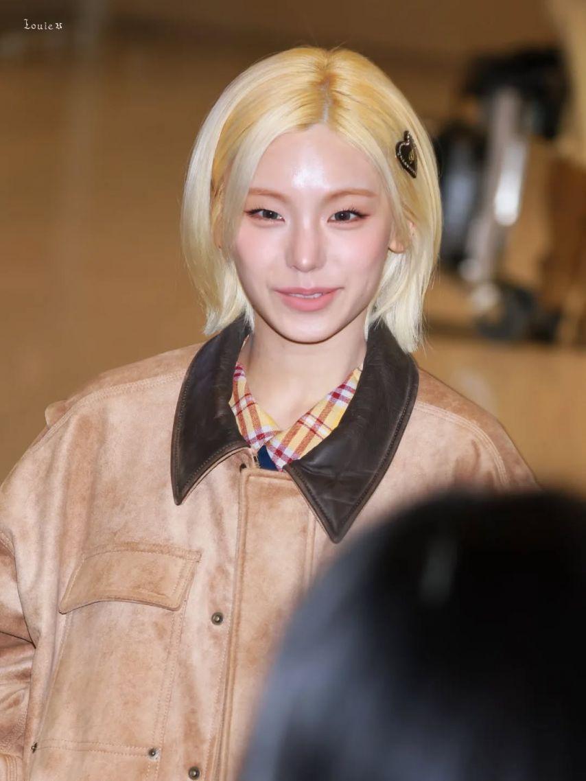 ITZY (있지) 예지12