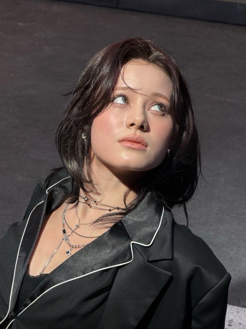 니쥬 (NiziU) 니나1