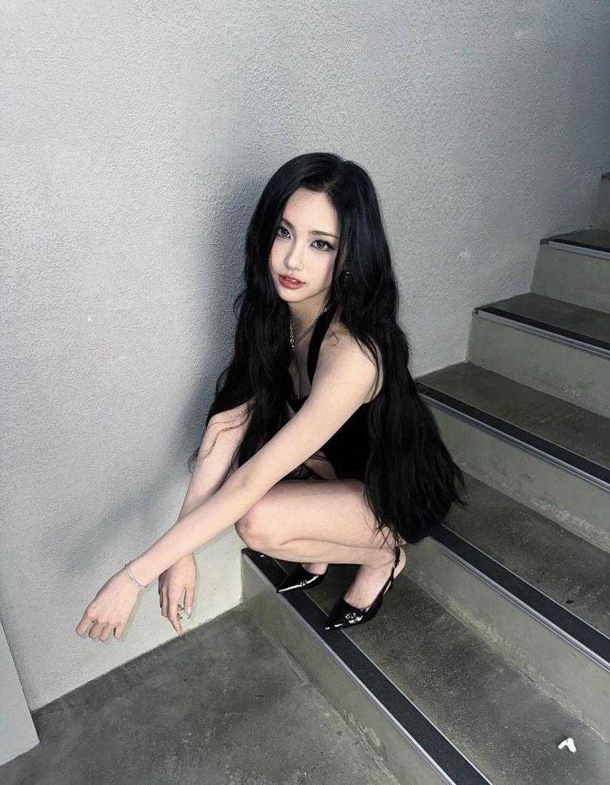 EVERGLOW (에버글로우) 아샤4