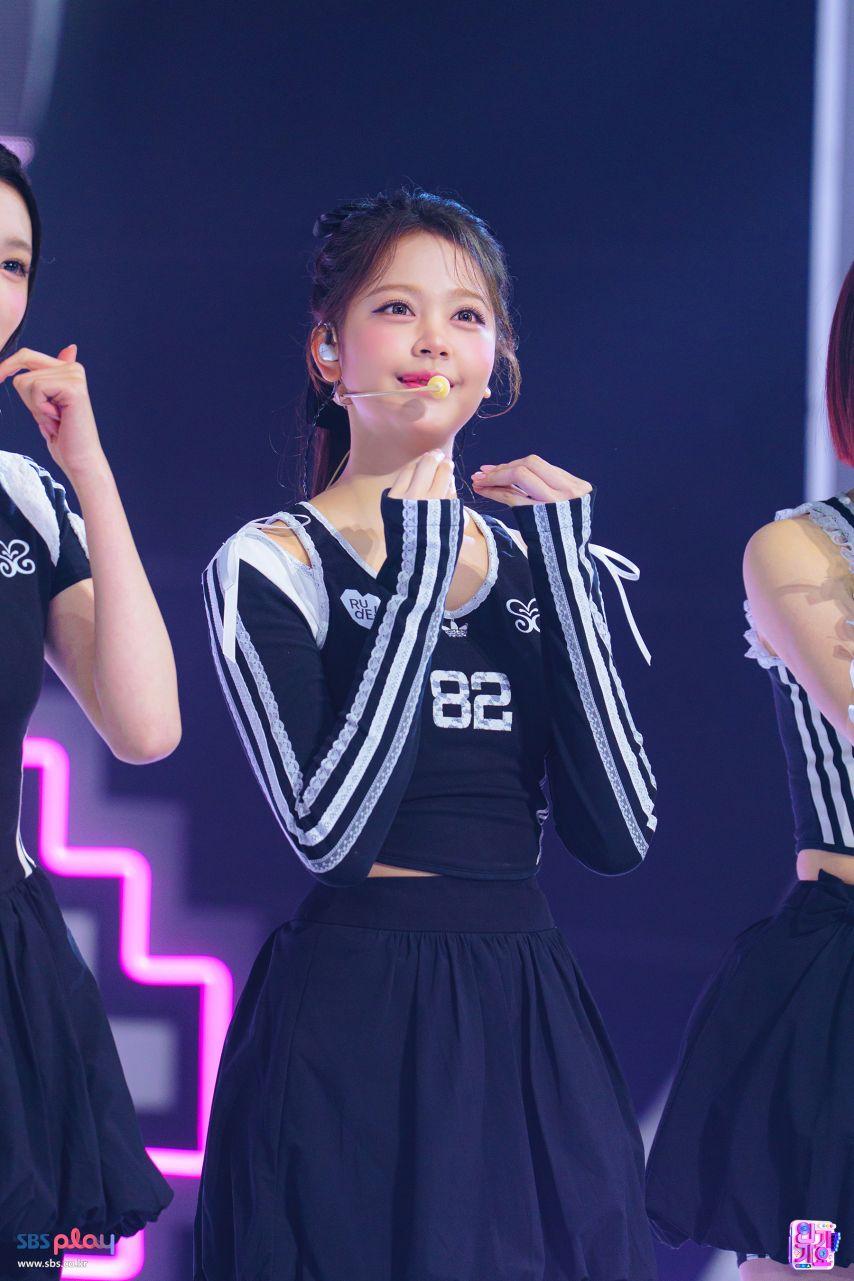 하츠투하츠 인기가요 현장포토 210