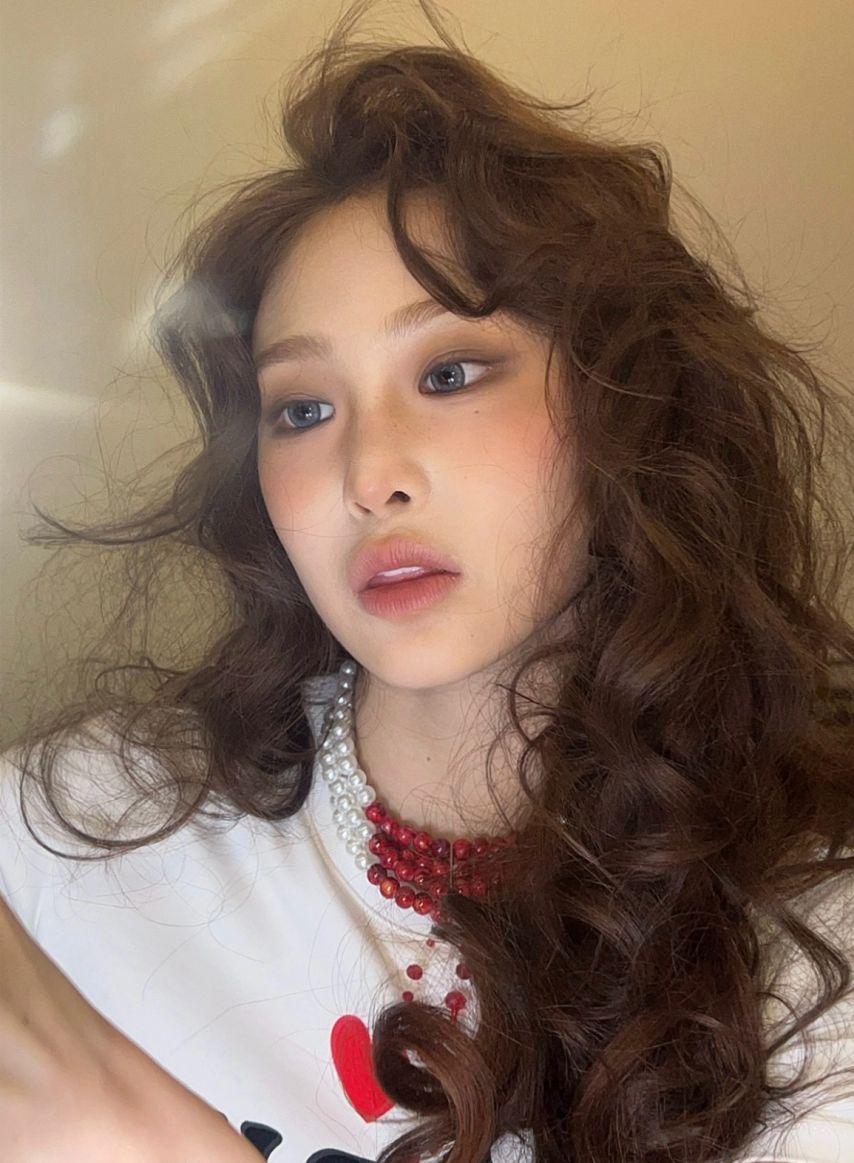 베이비돈크라이 이현, 베니10