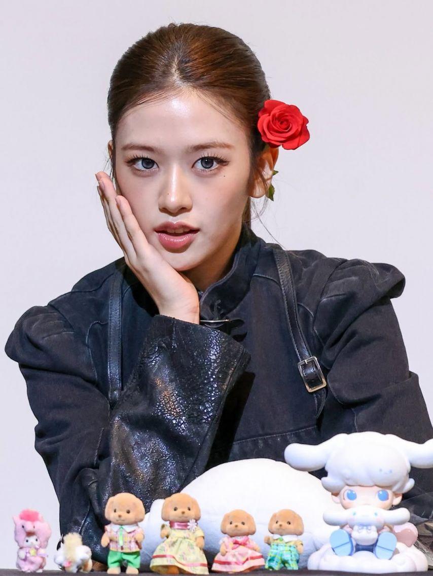 IVE (아이브) 안유진14