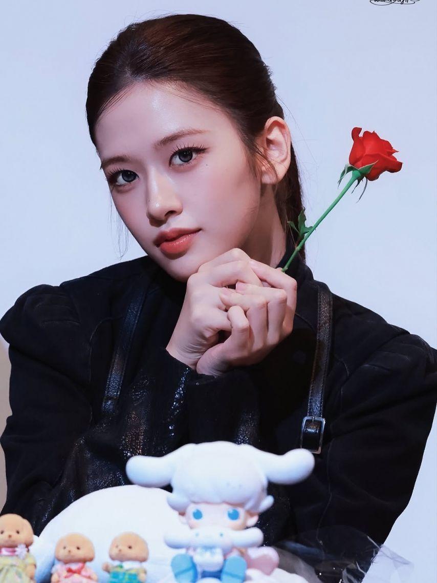 IVE (아이브) 안유진17