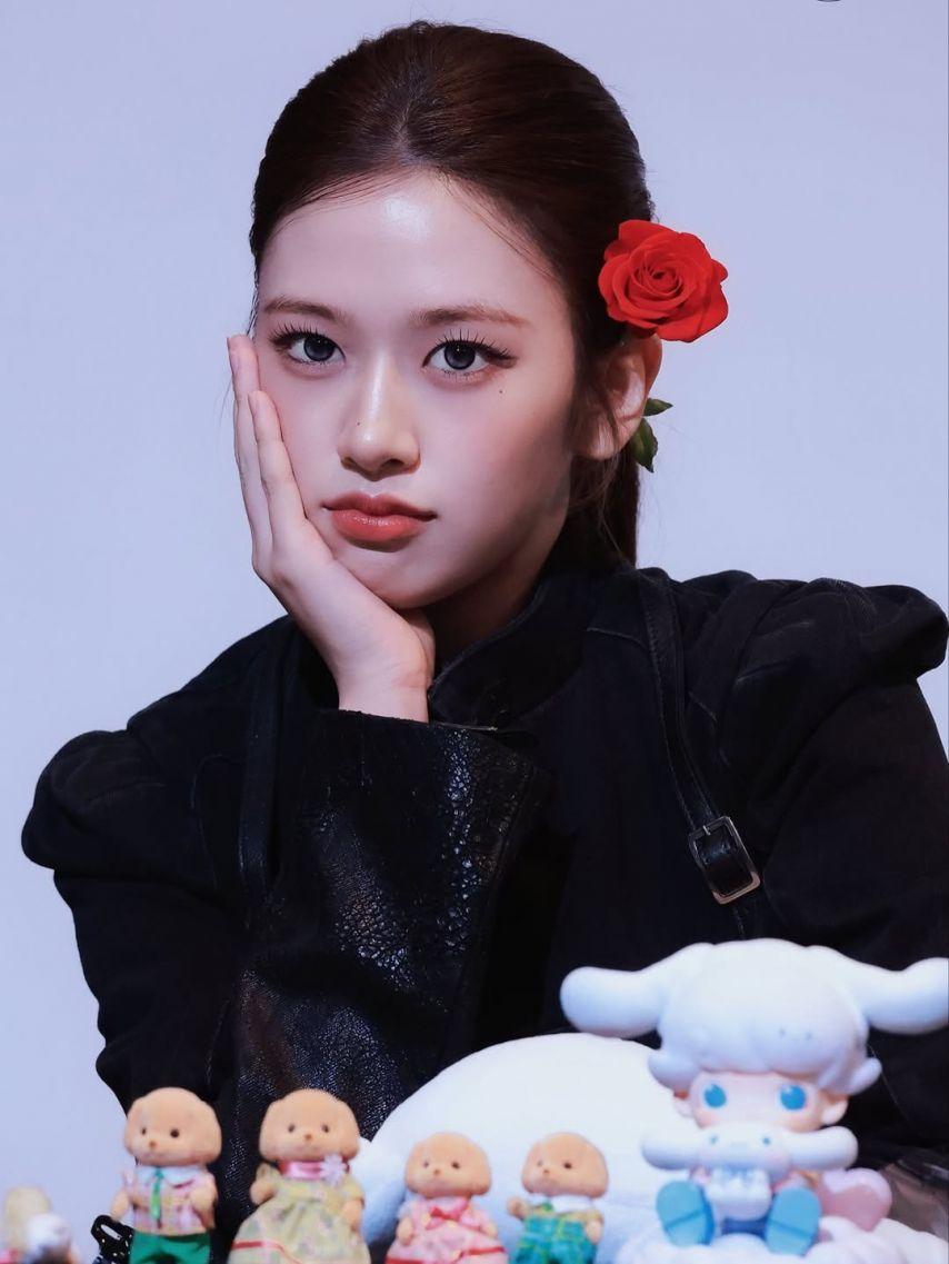 IVE (아이브) 안유진18