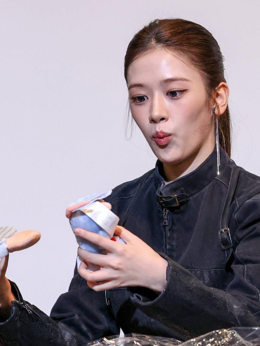 IVE (아이브) 안유진9