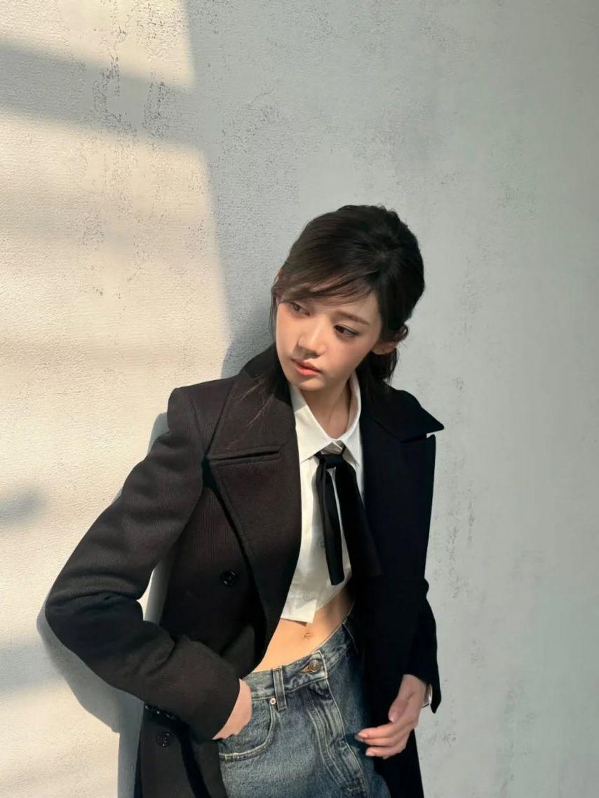 BABYMONSTER (베이비몬스터) 로라10