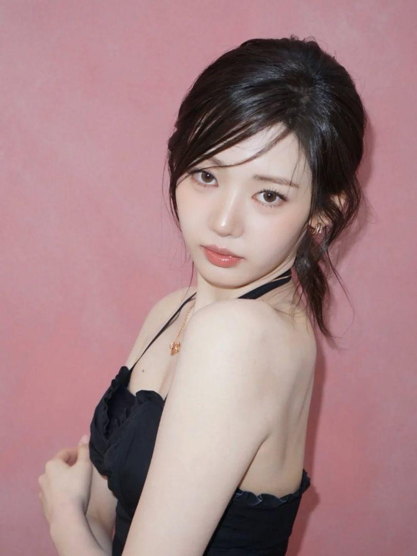 BABYMONSTER (베이비몬스터) 로라3