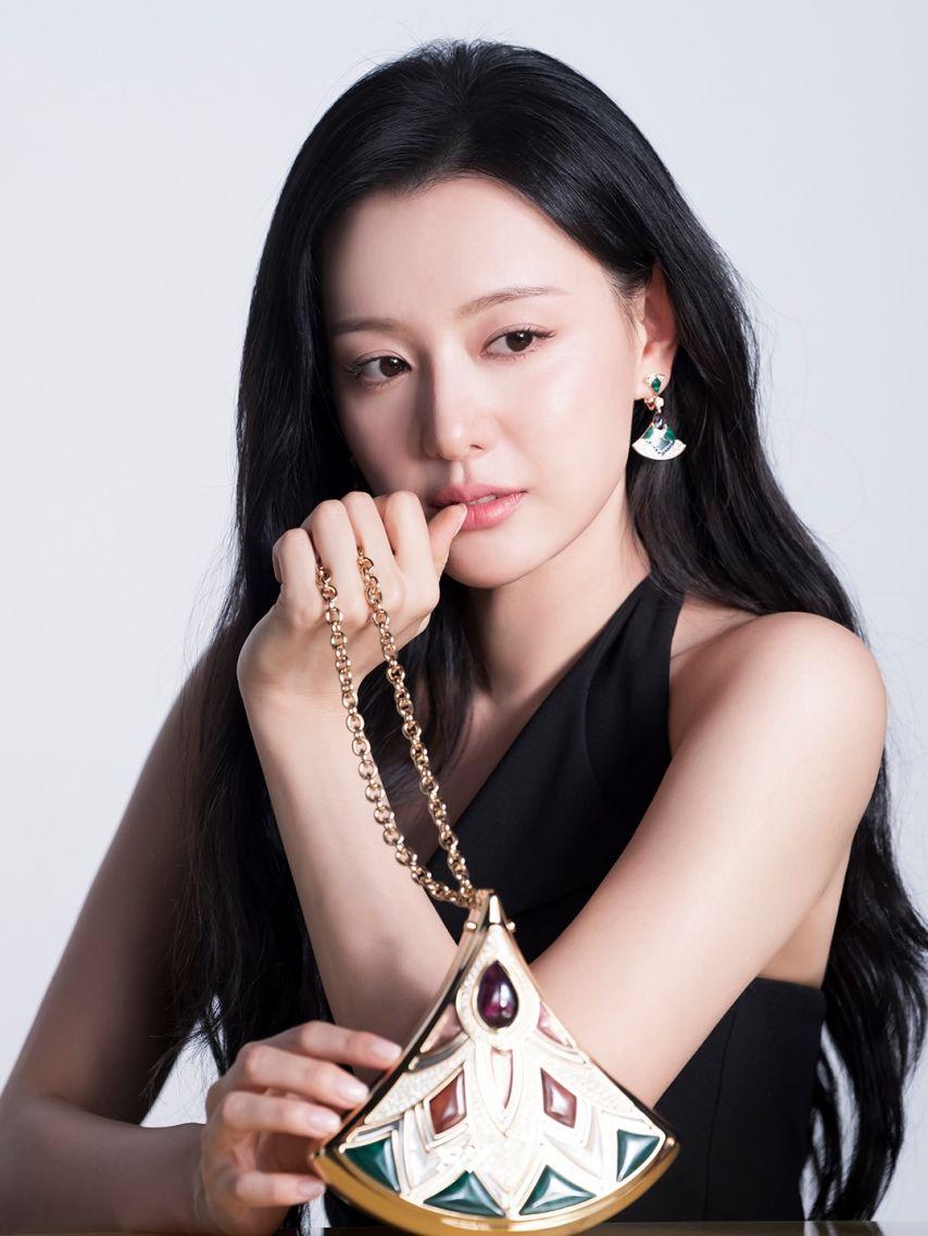 김지원 불가리 비하인드9