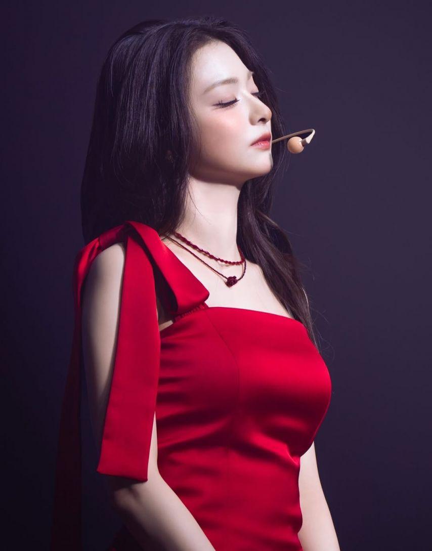 프로미스나인 (fromis_9) 이나경16