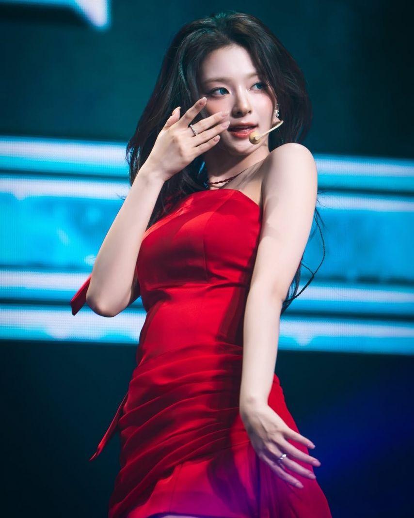 프로미스나인 (fromis_9) 이나경3