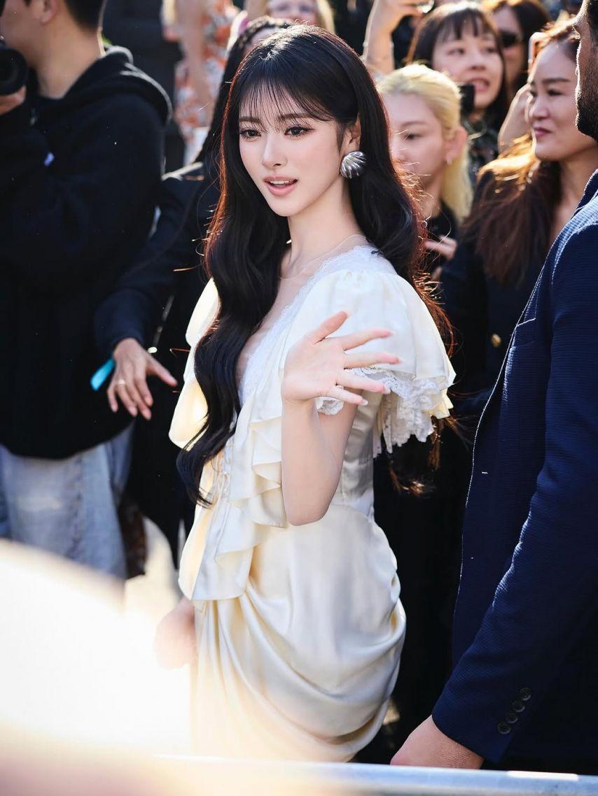 MEOVV (미야오) 안나12