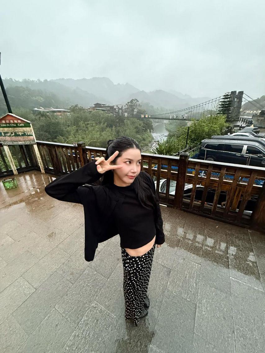 마마무 솔라 SNS9