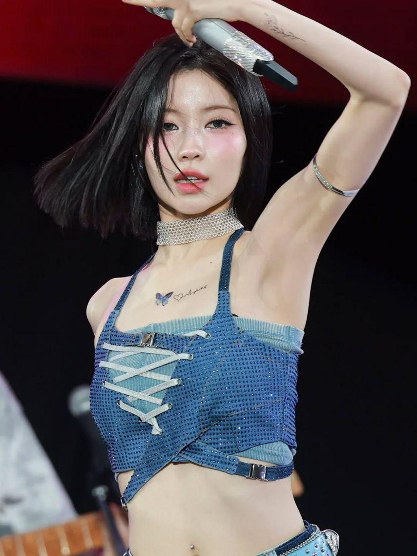 BABYMONSTER (베이비몬스터) 아사0