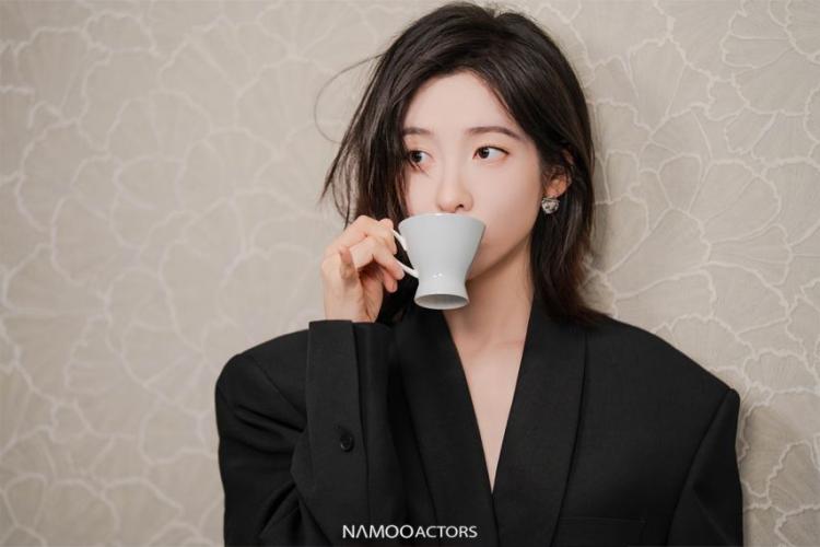 박지현 엘르x페라가모 화보 비하인드0