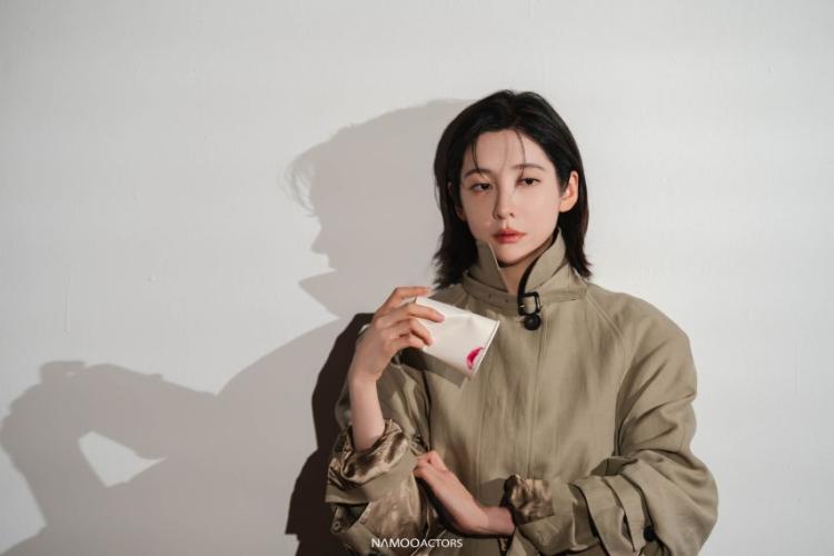 박지현 엘르x페라가모 화보 비하인드17