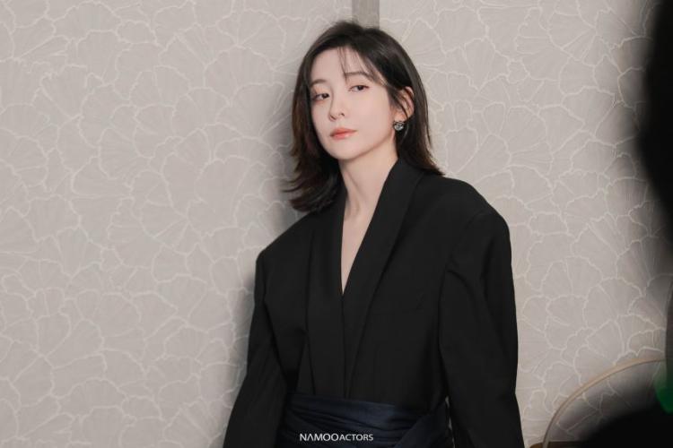 박지현 엘르x페라가모 화보 비하인드6