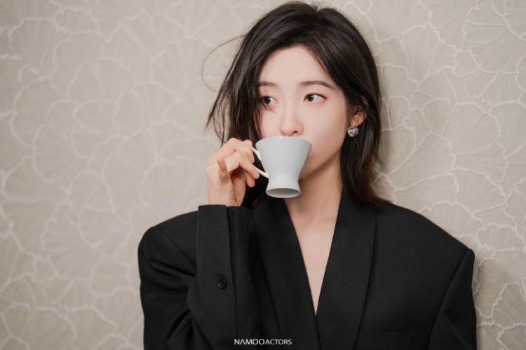 박지현 엘르x페라가모 화보 비하인드9