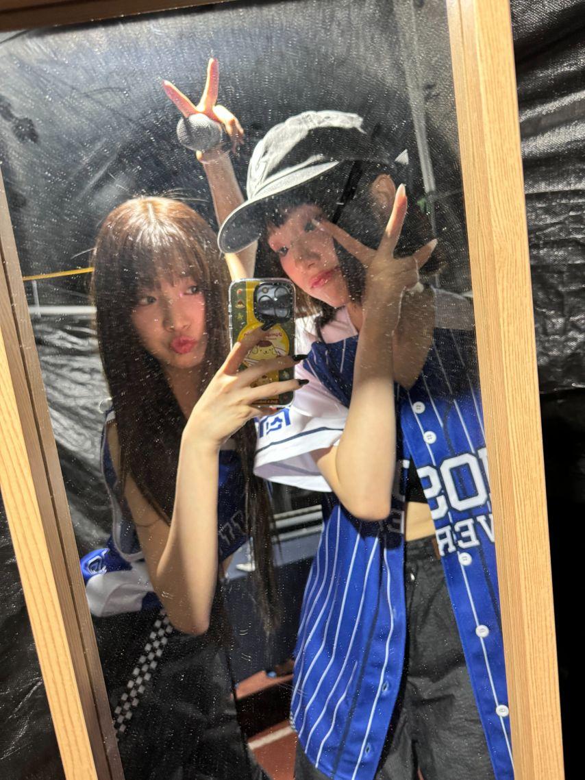 나나 WOOAH우아 릴스 등 010309 생일 | 우연 소라 루시 민서26