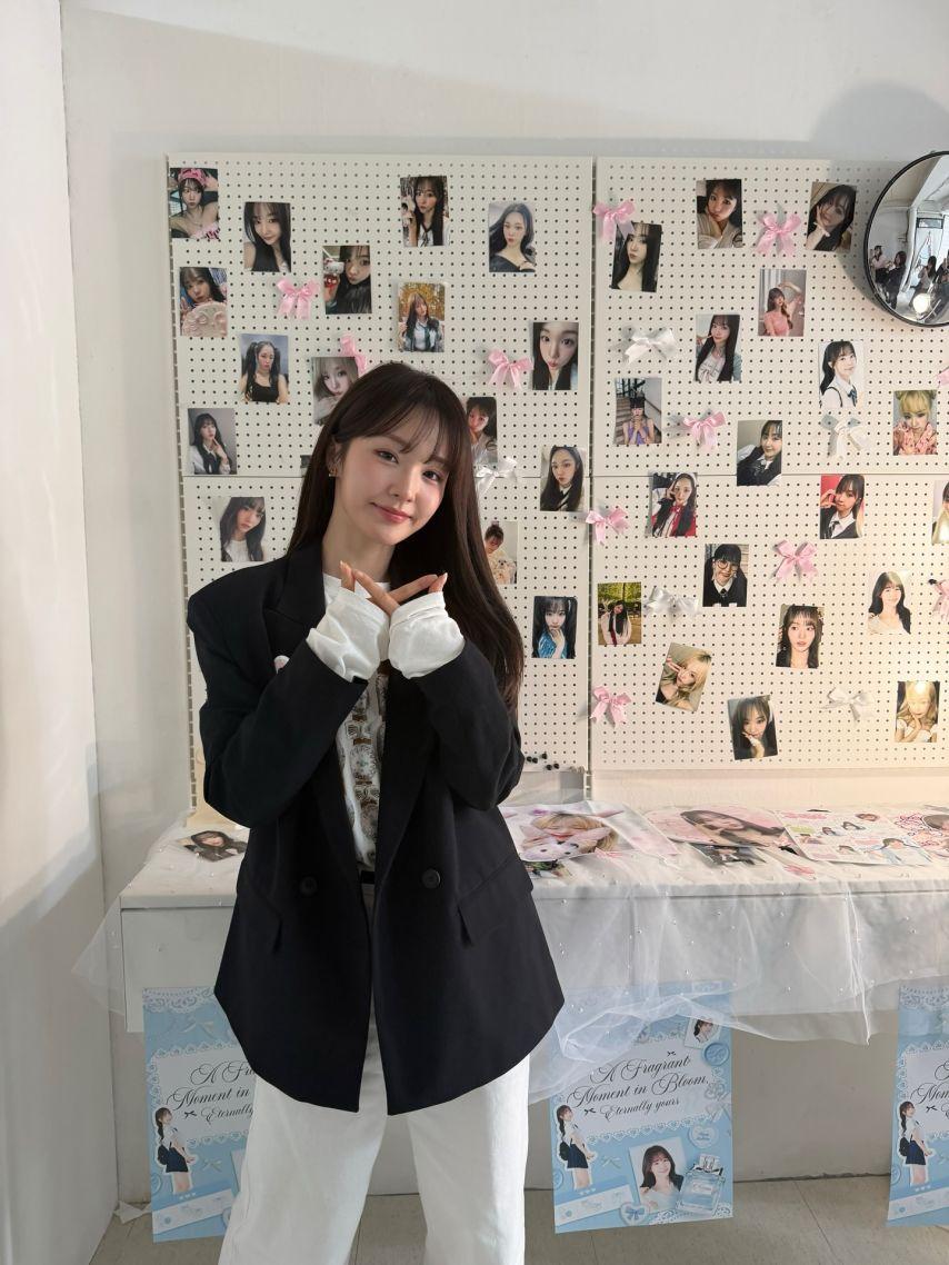 나나 WOOAH우아 릴스 등 010309 생일 | 우연 소라 루시 민서3