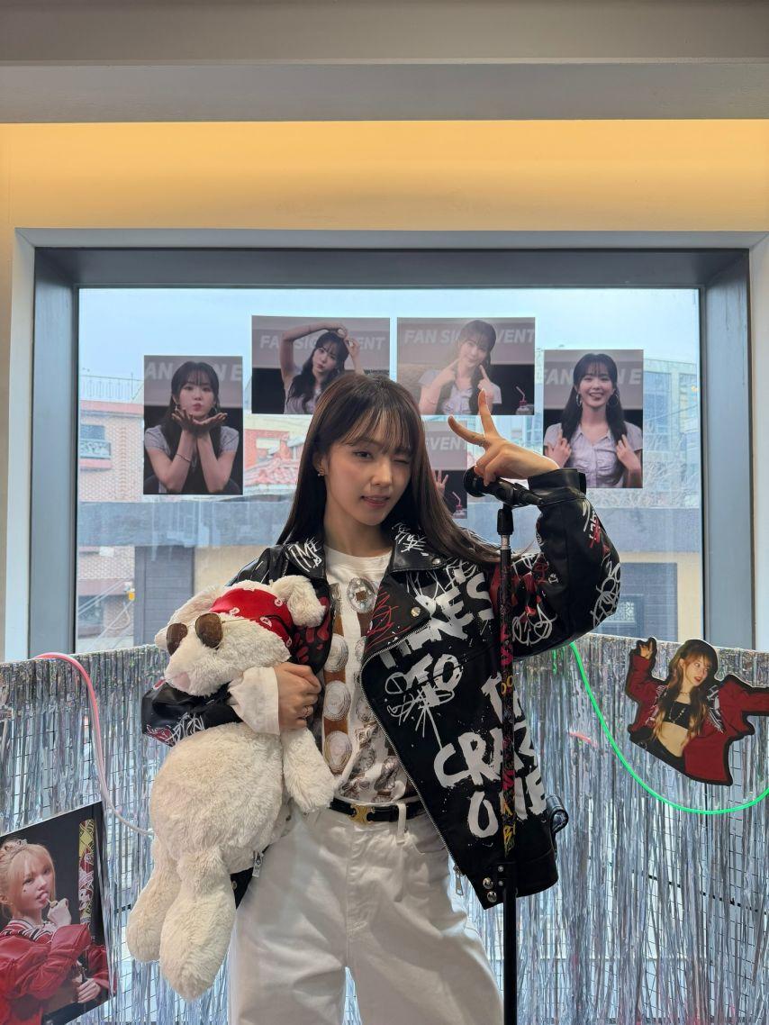 나나 WOOAH우아 릴스 등 010309 생일 | 우연 소라 루시 민서7