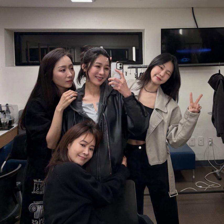 유리 소녀시대 인별 with 정우연 김려원 이경미 한지은 The WASP15