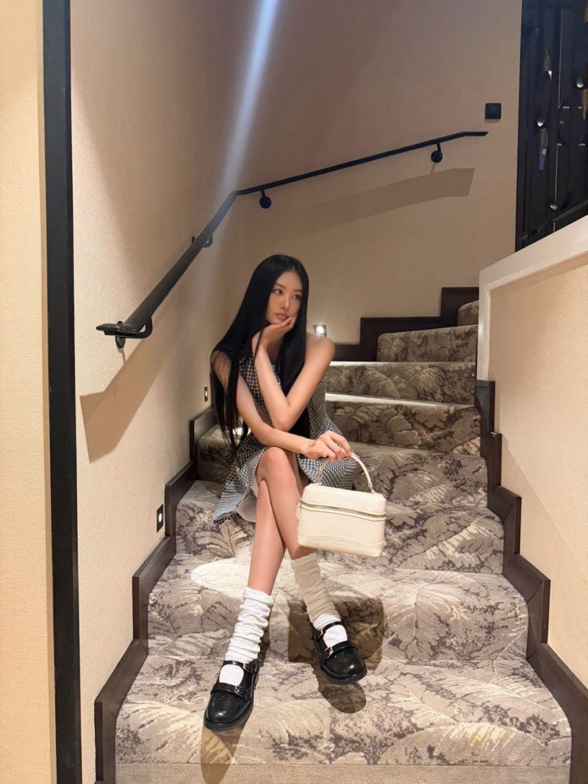 MEOVV (미야오) 가원12