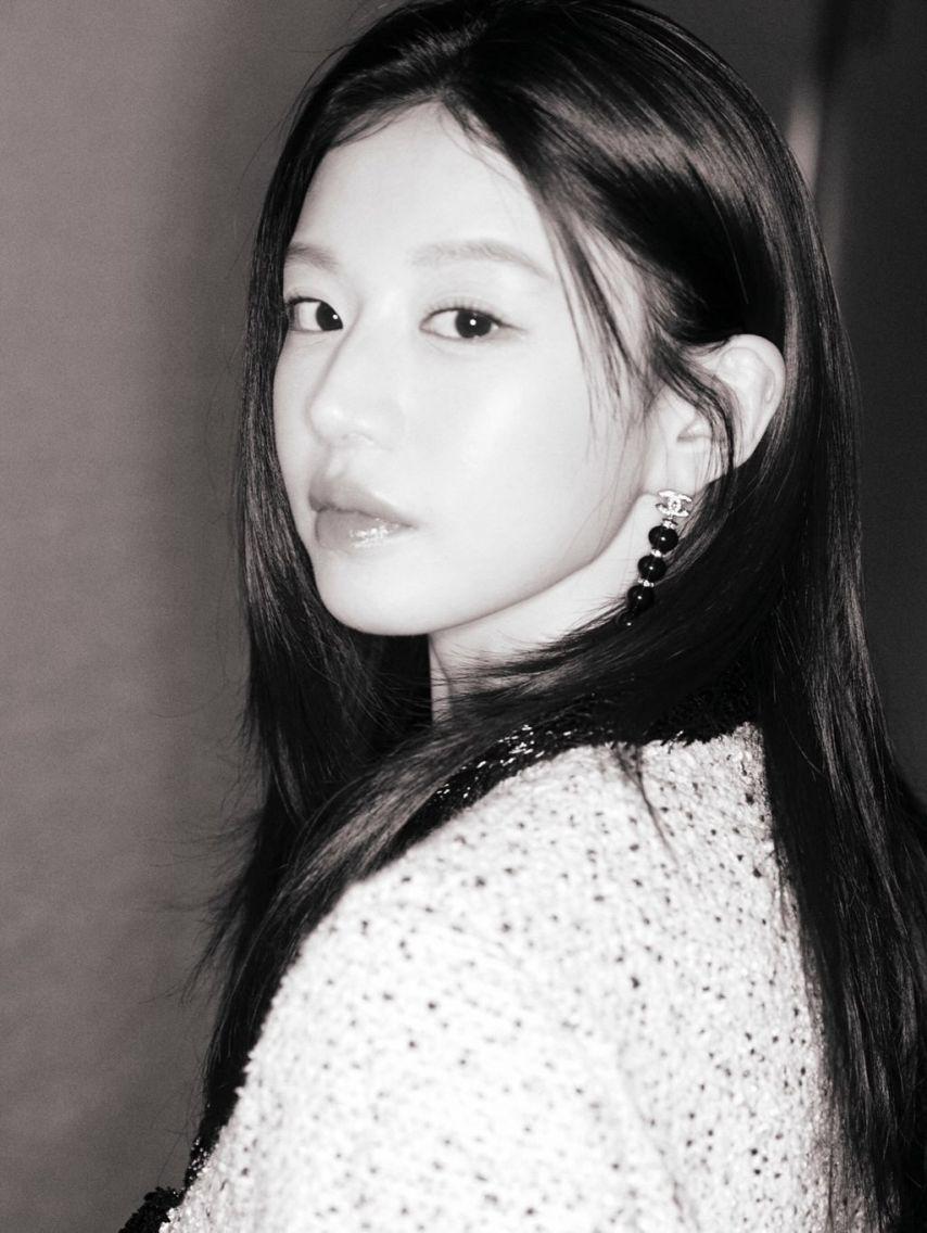 고윤정 인별 등 샤넬쇼 파리/ with 제니2