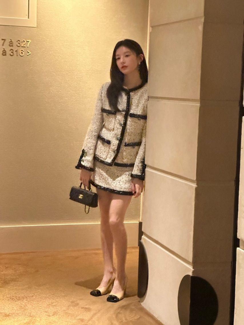 고윤정 인별 등 샤넬쇼 파리/ with 제니7