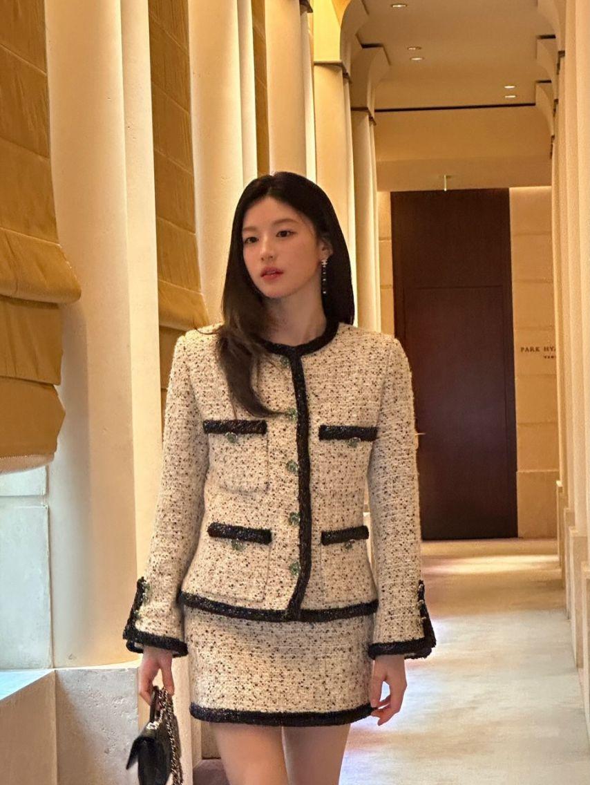 고윤정 인별 등 샤넬쇼 파리/ with 제니8