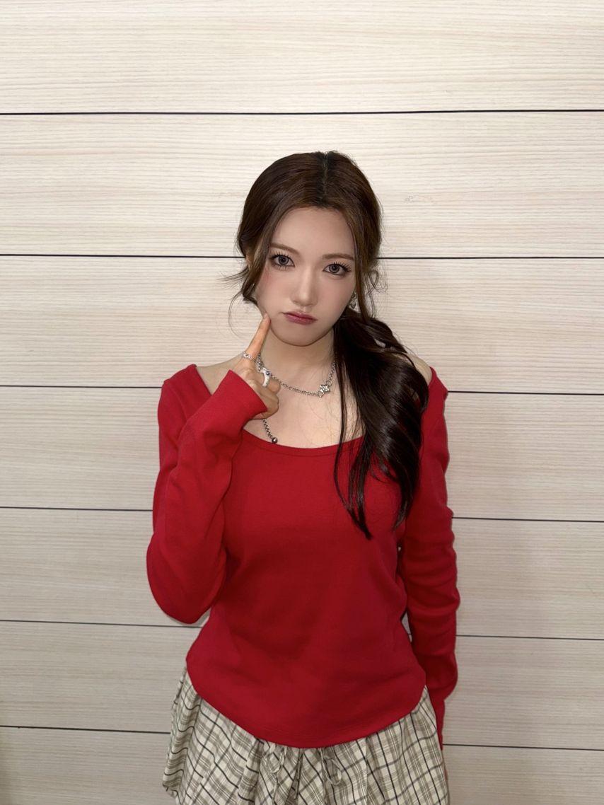 앳하트 봄, 서현2