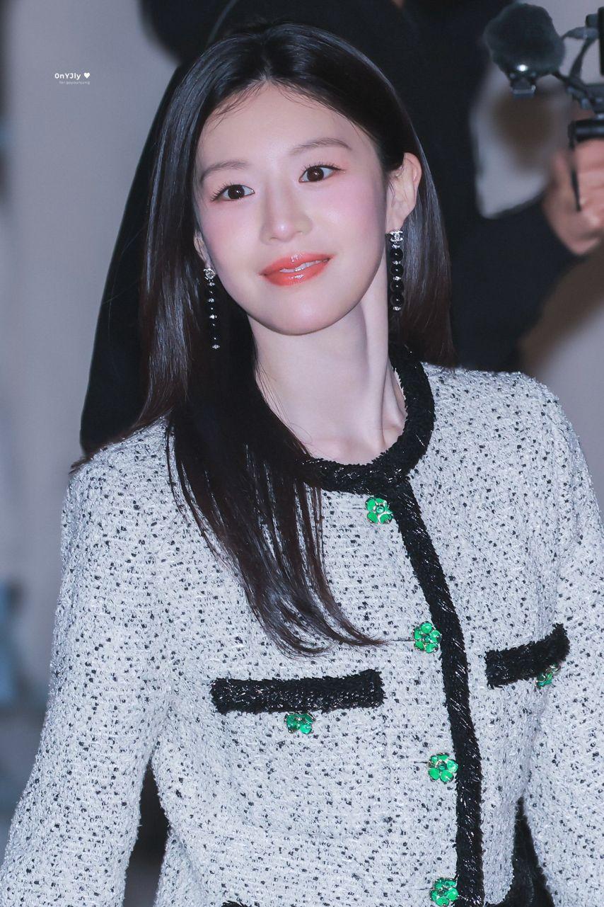 고윤정 샤넬공식인별 & 260309/ 260311 입국3