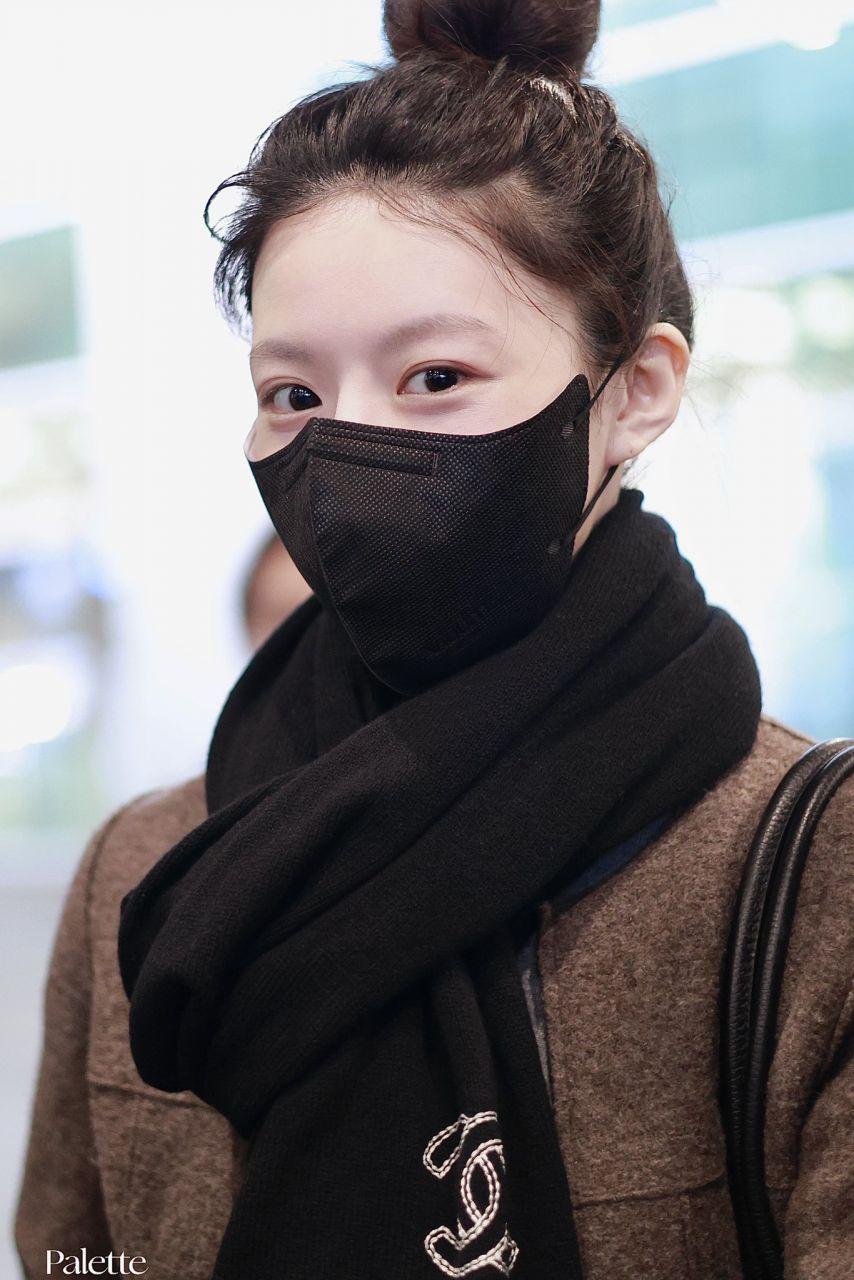 고윤정 샤넬공식인별 & 260309/ 260311 입국4