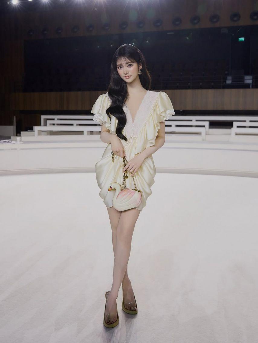 MEOVV (미야오) 안나2