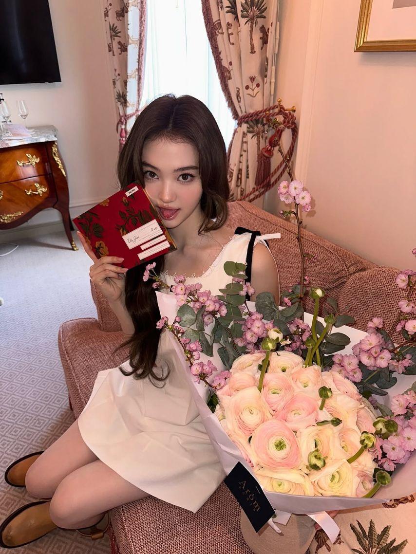 MEOVV (미야오) 엘라1