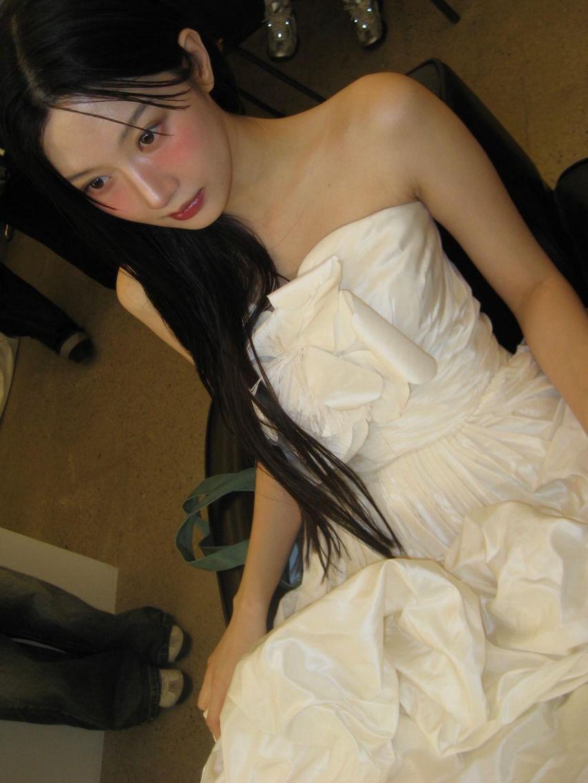 문가영 인별/ BAZAAR바자/ 랙앤본5