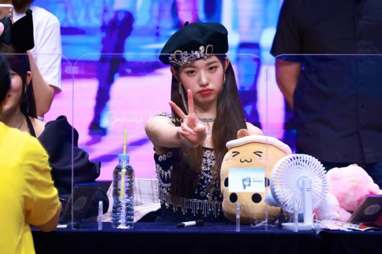 [아이브] 장원영4