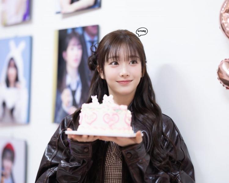 스테이씨 수민0