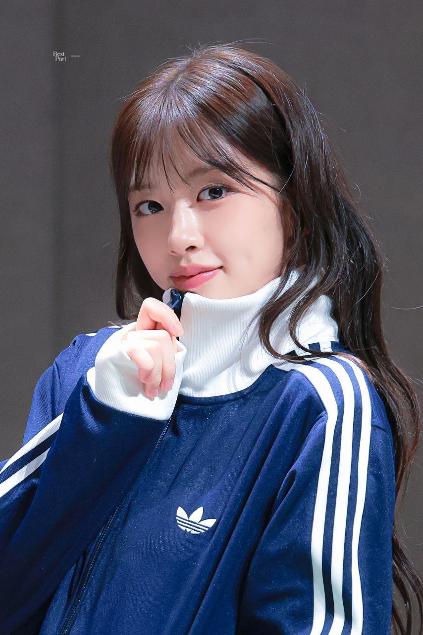 아이브 안유진 (6pics 추가)2