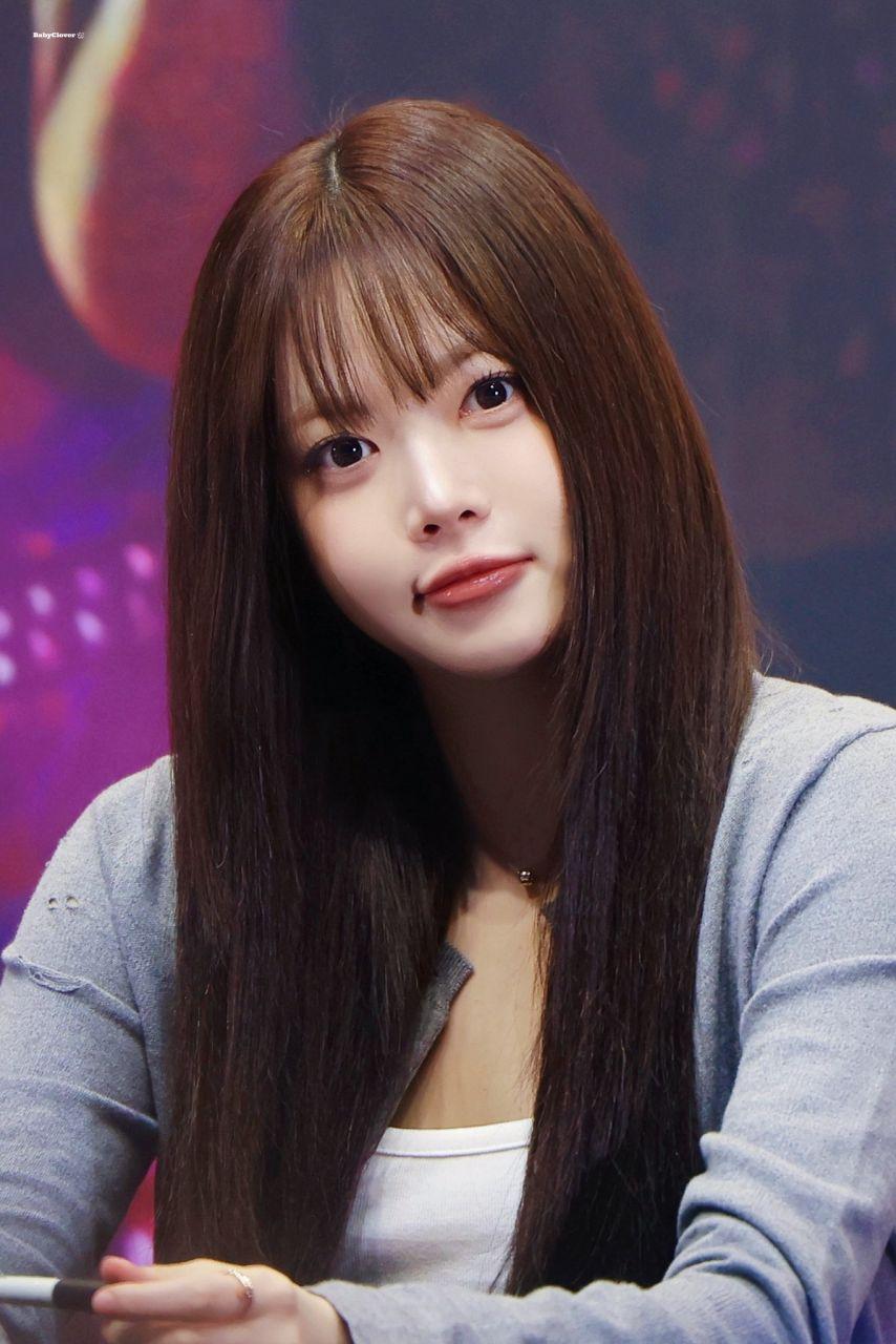 르세라핌 홍은채0